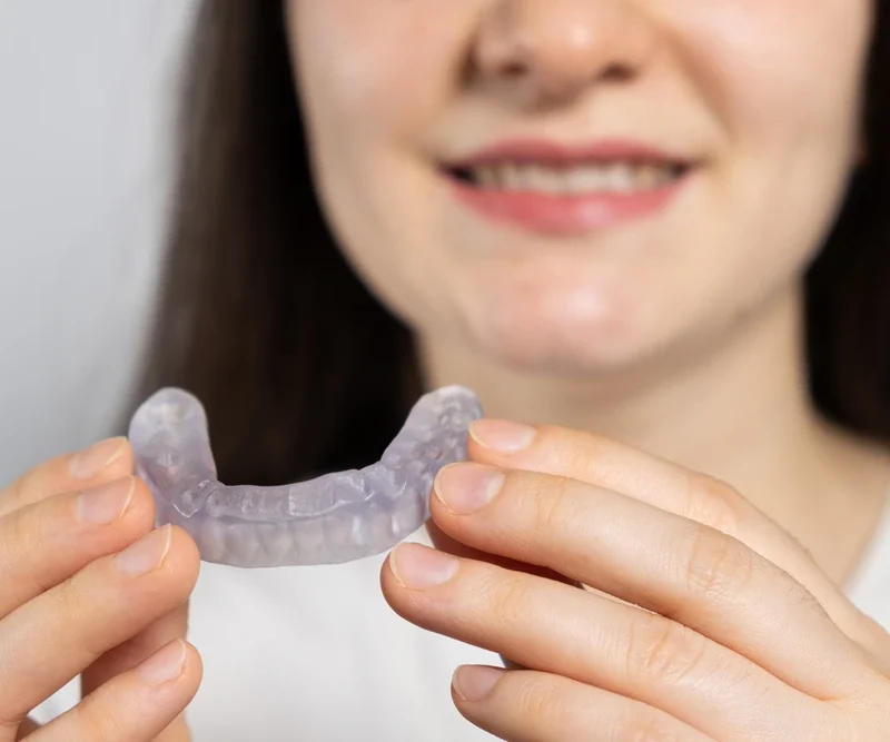 Mouth guard for jaw clenching